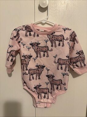 SHEIN Pink Long-Sleeve Cow Print One-Piece Bodysuit